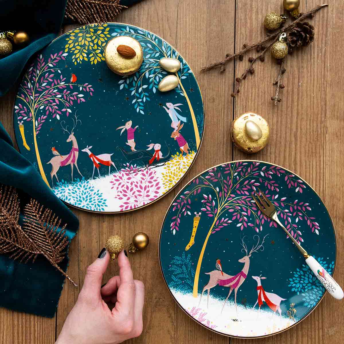 Sara Miller Woodland Tales Serving Plate, Deer & Robin image number null